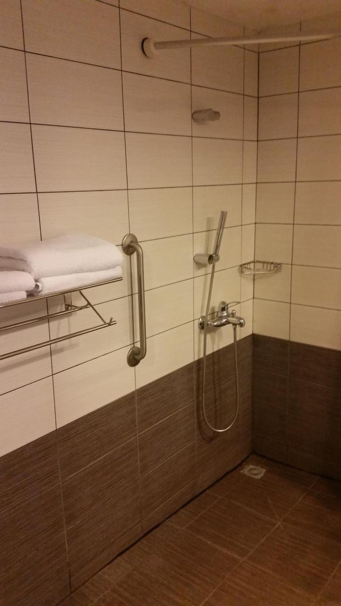 Livadhiotis Otel Larnaca